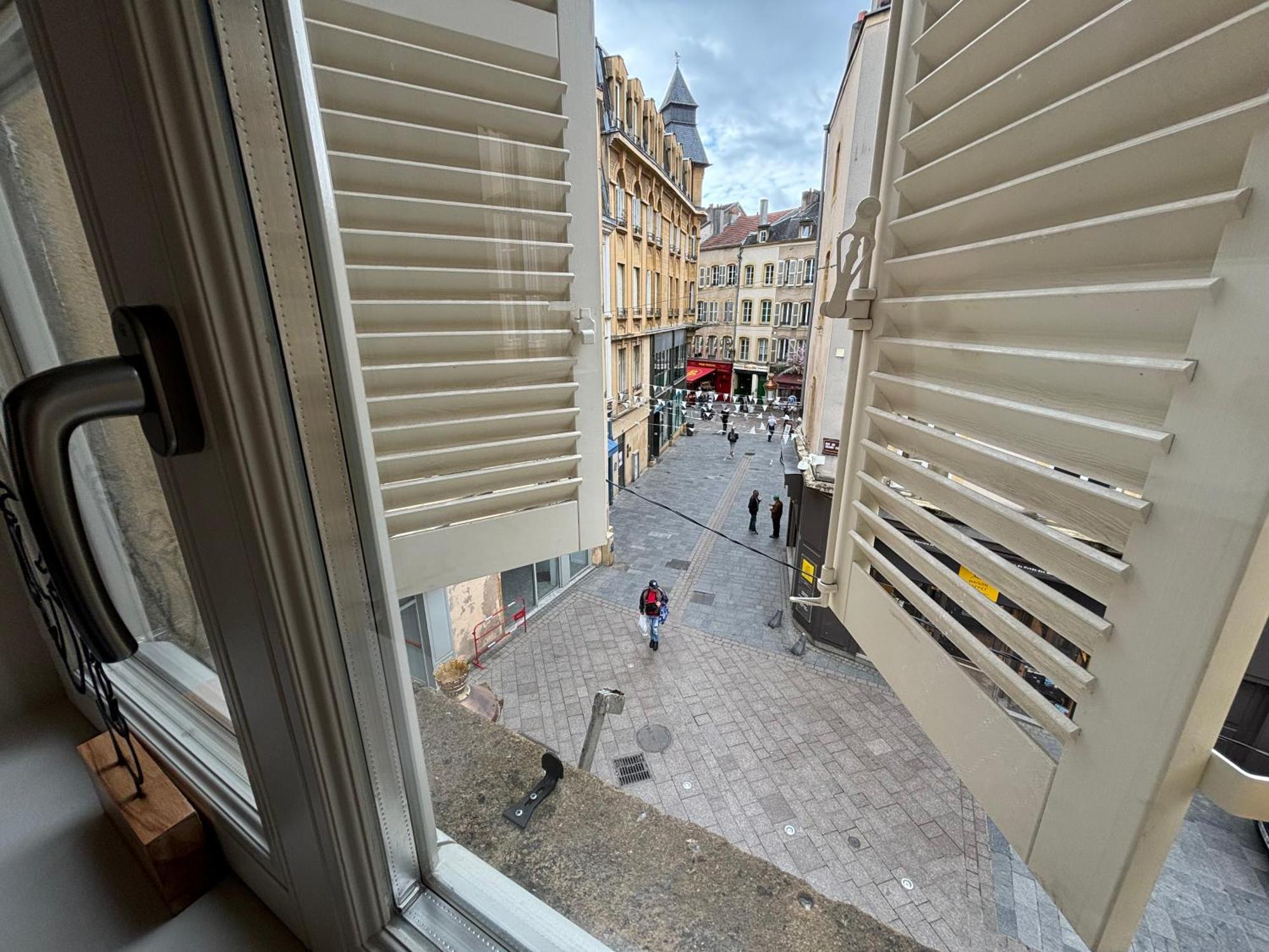 Апартаменты Louis Premier Et Second Metz Centre Un Sejour A Part Экстерьер фото